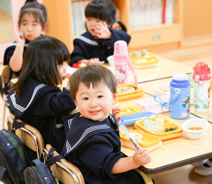 給食光景